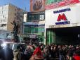 У Тбілісі обрушилася стеля в метро, є постраждалі (відео)