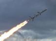 Перша крилата: Експерти розповіли, що собою представляє нова українська ракета 