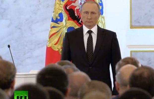 Путін під час звернення до Федеральних зборів. Ілюстрація:Depo.ua