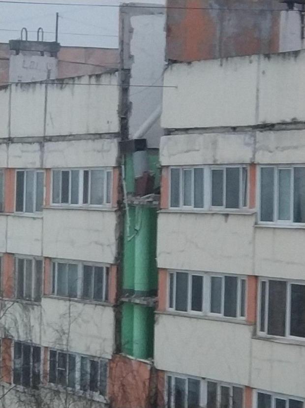 Обвал будинку в Петербурзі. Фото:Telegram