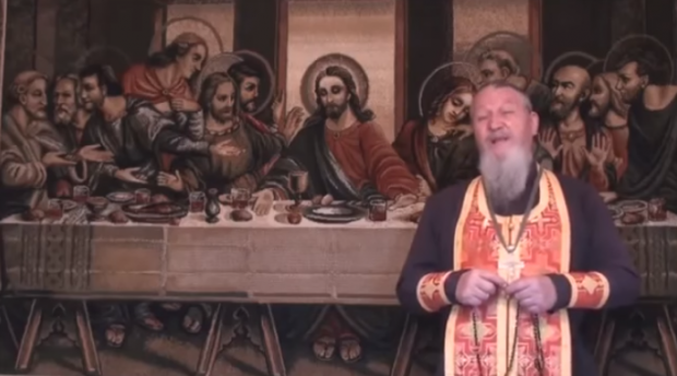 Антоній Шляхов звинувачує в усьому євреїв. Фото: скріншот з відео.