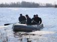 Зникли у водах Дніпра: Троє чоловіків перекинулися на човні, намагаючись дістатись Жукова острова (відео)