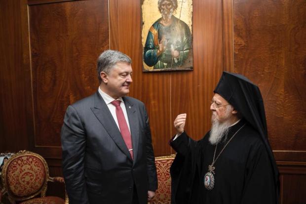 Петро Порошенко та Вселенський патріарх Варфоломій. Фото:Fаcebook