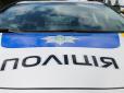 Душили, труїли сльозогінним газом: Двоє патрульних з Дніпра без причини побили водія, склавши після цього фальшивий адмінпротокол