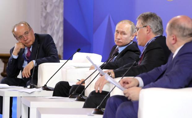Путін заявив про створення нової зброї. Фото: Лента.ру.