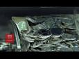 Як виготовляють нові українські монети (відео)