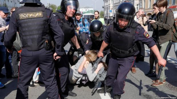 Під час затримань на Пушкінській площі, Москва, 5 травня 2018 року. Фото:Радіо Свобода
