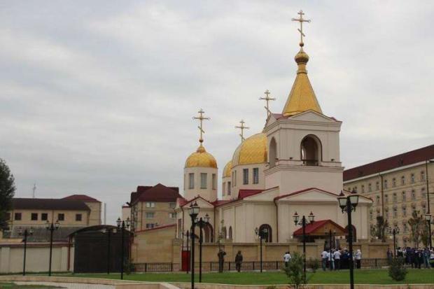 Церква Архангела Михайла в центрі Грозного після нападу. Фото:Mаsh