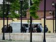 У мережі розповіли подробиці нападу бойовиків на православний храм у Грозному (відео)