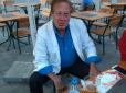 Учень знаменитого Френка Сінатри: У центрі Одеси побили відомого американського співака (фото)