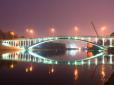 Загадкова смерть під  Венеціанським мостом у Києві (фото)