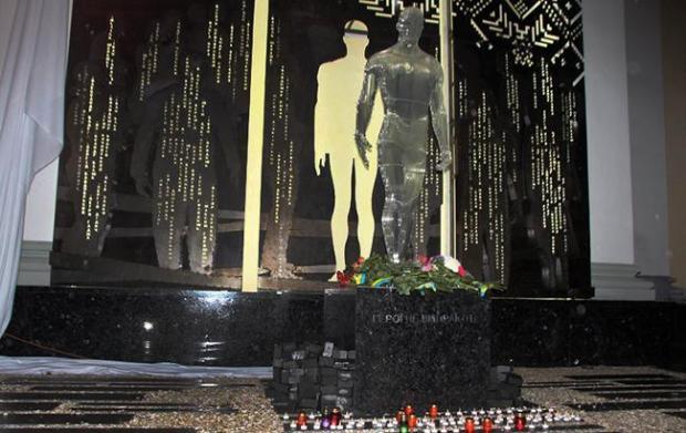 Пам'ятник Небесній сотні у Житомирі. Фото:соцмережі