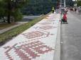 Без кіосків і білбордів: В Україні анонсували масштабну зачистку тротуарів