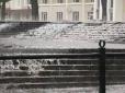 Річки з водоспадами: Потужна злива накрила Тернопіль (відео)
