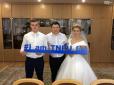 З архіву ПУ. З весілля - на іспит: Мережу вразило вбрання абітурієнтки в Тернополі (фото)