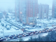 Скрепи замерзли: У Росії випав сніг (відео)