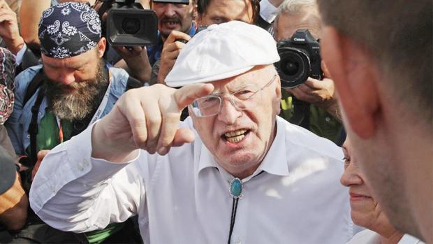 Жириновський влаштував бійку на мітингу. Фото: соцмережі.