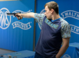 Справжній українець: Як чемпіон світу зі стрільби допоміг поліції затримати зловмисника (відео)