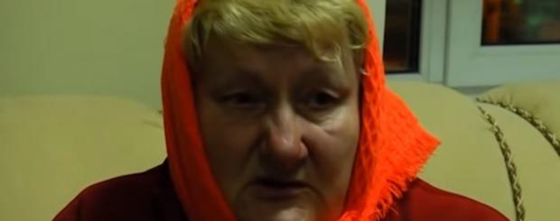 Перелякана жінка розповіла про втечу від вибухів. Фото: скріншот з відео.