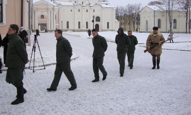 "Полонені німці" у Новгороді. Фото: Росбалт.