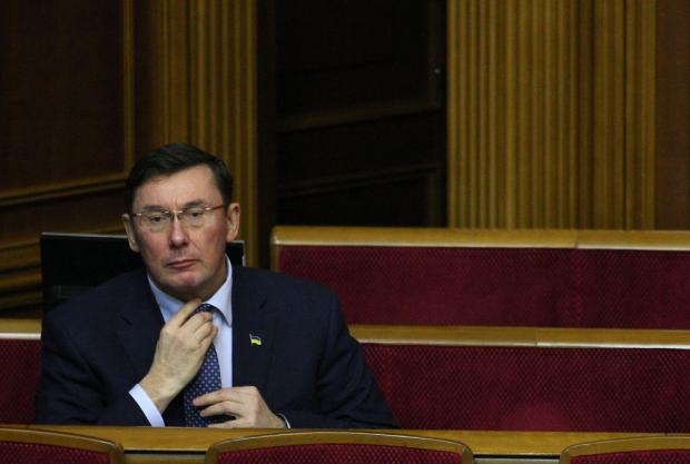 Глава ГПУ Юрій Луценко заявив про відхід у відставку. Фото: Getty Images.