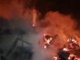 Загинула людина: На Прикарпатті неподалік від Буковелю згорів готель