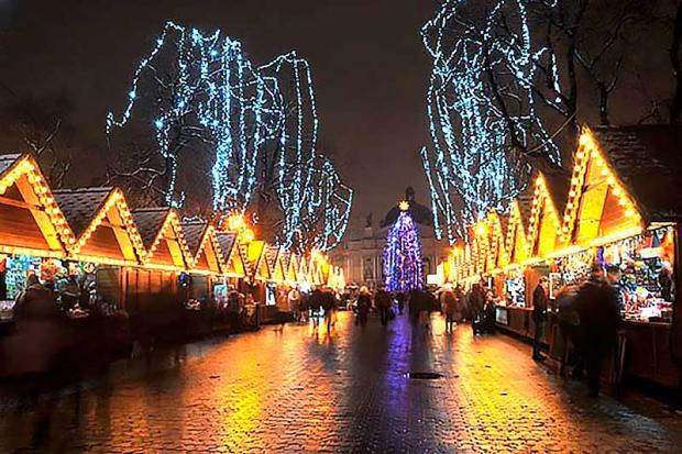 У Львові у новорічну ніч не тільки святкували. Фото: соцмережі.