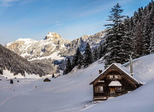 Швейцарія. Фото:  © instagram / stoepps