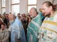 Церковні війни: На Дніпропетровщині в УПЦ МП звільнили священиків, які заявили про перехід у ПЦУ