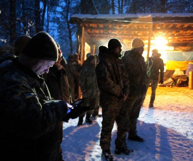 Українські військові святкують Різдво. Фото: соцмережі.