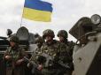 Горе скреп: Українські бійці на Донбасі підбили російський бронетранспортер (відео)