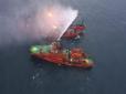Пожежу на танкерах у Керченській протоці зняли з висоти (відео)