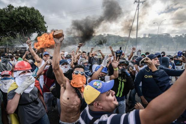 Масові протести проти уряду Мадуро, Каракас, Венесуела, 23 січня 2019