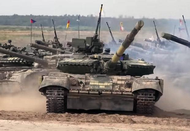 Модернізований Т-64БВ 17-ї окремої танкової Криворізької бригади у фіналі конкурсу на кращий танковий взвод. Вересень 2018 року