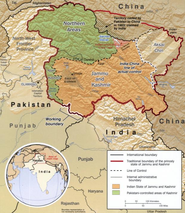 Індія і Пакистан ведуть суперечки щодо Кашміру понад 70 років