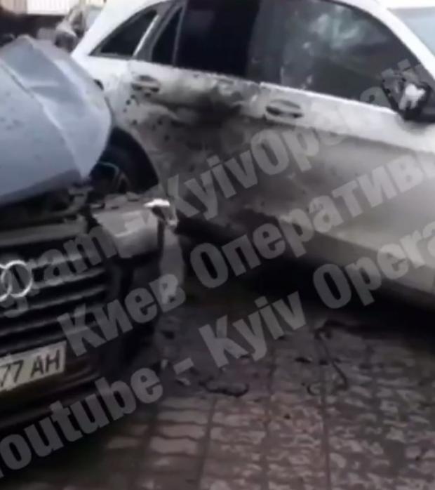 На місці вибуху у Києві. Фото: скріншот з відео.
