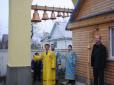 На Житомирщині прихильники РПЦ забарикадувались у церкві, заявивши, що їх 