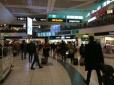 Пасажир запізнювався на літак..: У Лондоні евакуювали аеропорт через загрозу вибуху