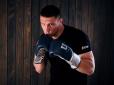 Великий бокс: Український суперваговик Сіренко здобув 14-ту перемогу в кар'єрі (відео)