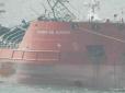 Вибух на російському танкері в Азовському морі: Знайшли тіла моряків