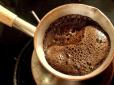 Як правильно зварити смачну й міцну каву у турці: Секрети від італійського шеф-кухаря