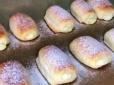 Секрет у подвійному сирі: Рецепт неймовірно смачних та м'яких булочок з начинкою