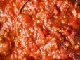 Неймовірно ароматний: Рецепт особливого м'ясного соусу з томатами, прикрасить будь-яку страву