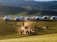 Можуть забути про розкішні курорти: Замість закритої Європи росіянам дозволили їздити до Монголії