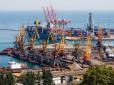 Головна причина - блокування портів: Експорт з України  скоротився на 23,7%, більшість товарів недоправлено в ЄС