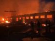 Палають склади окупантів: У трьох районах окупованого Донецька пролунали вибухи (фото,відео)