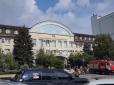 Колаборанта було важко поранено: У Луганську в будівлі 