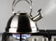Як позбутися від накипу в чайнику в домашніх умовах: ТОП-3 найкращих засоби