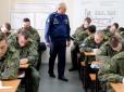 Офіцери закінчуються: Курсантів у Росії достроково випускають з академій просто на фронт