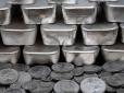 Перетворилося на дуже популярний метал: Світ зіткнеться з рекордним дефіцитом срібла, - Reuters
